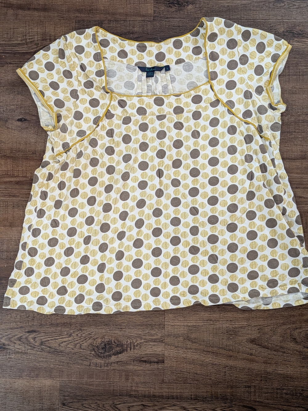 Polka Dot Scoop Neck Women's Boden Top in Yellow and Taupe, 18